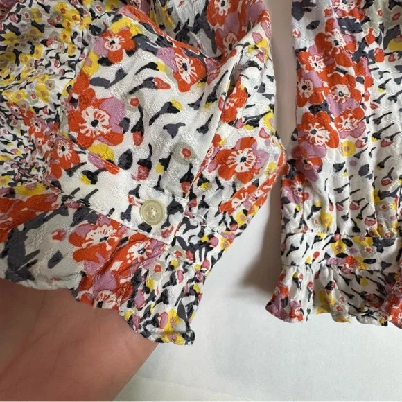 LOFT Petite Floral Split-Neck Blouse Ruffle Hem Long Sleeve Small SP - Picture 10 of 15